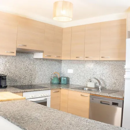 Apto Familiar A Pasos Del Mar En Bravadreams Apartamento